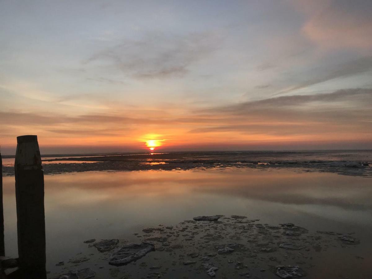Strandlogement Om De Noord Schiermonnikoog Luaran gambar